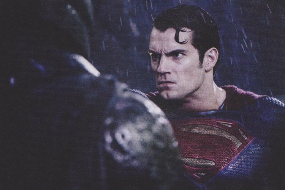 batman-v-superman-henry-cavill1